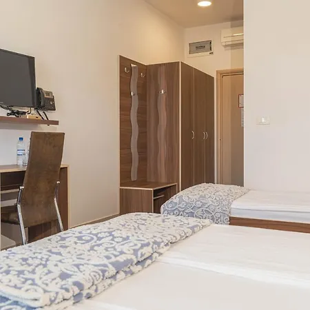 Lavender - Oleander Hotel 3*