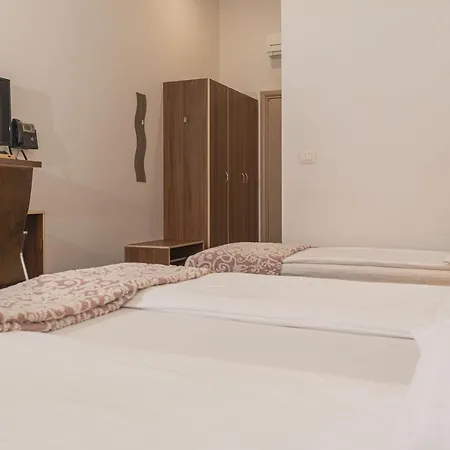 Lavender - Oleander 3*