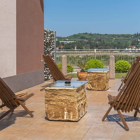 Lavender - Oleander 3* Strunjan