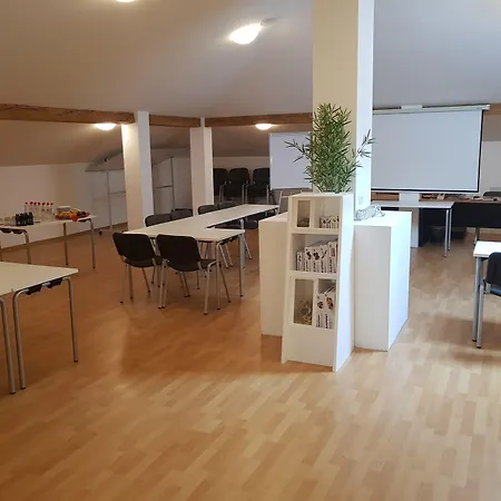 Lavender - Oleander Hotel