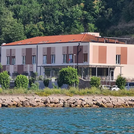 Lavender - Oleander Hotel 3*