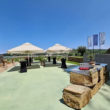 Hotel Lavender - Oleander