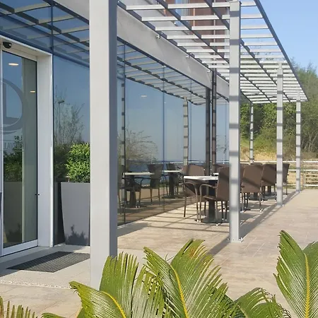 Hotel Lavender - Oleander