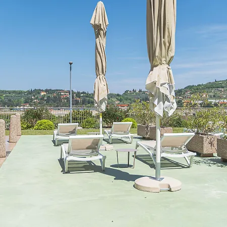 Hotel Lavender - Oleander 3*