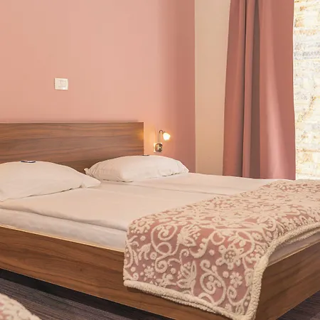 Lavender - Oleander Strunjan