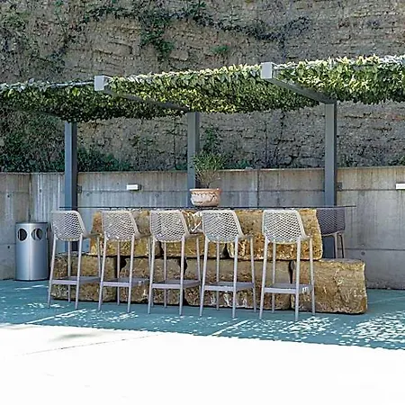 Hotel Lavender - Oleander