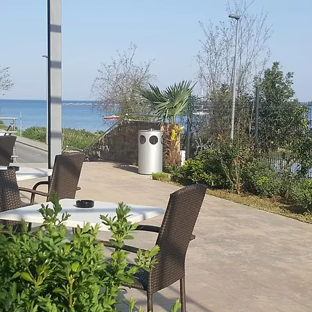 Lavender - Oleander 斯楚雅