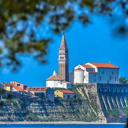 Lavender - Oleander 酒店 3*