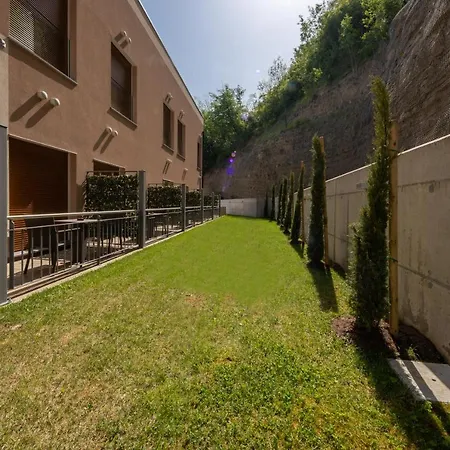 Lavender - Oleander 3* Strunjan