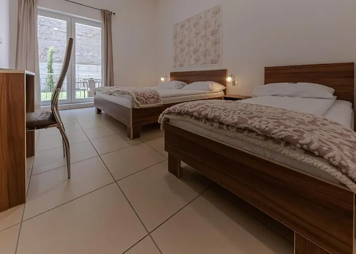 Lavender - Oleander 3*