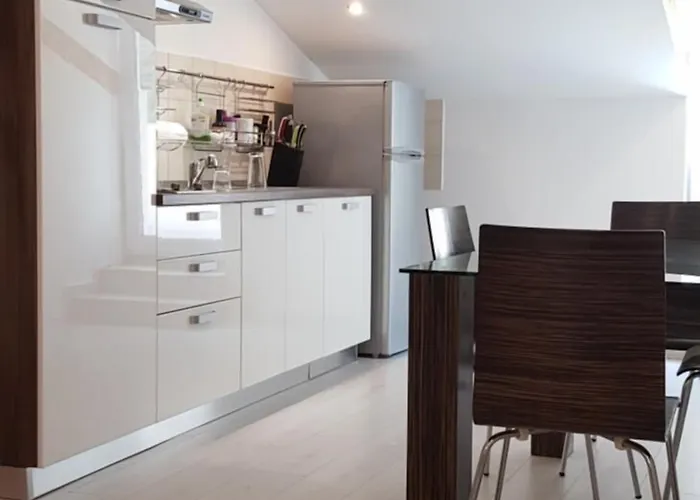 Lavender - Oleander 3*