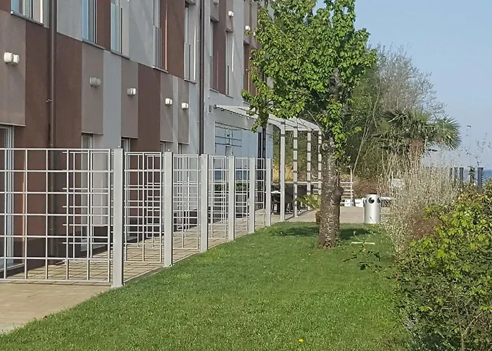 Lavender - Oleander Szálloda